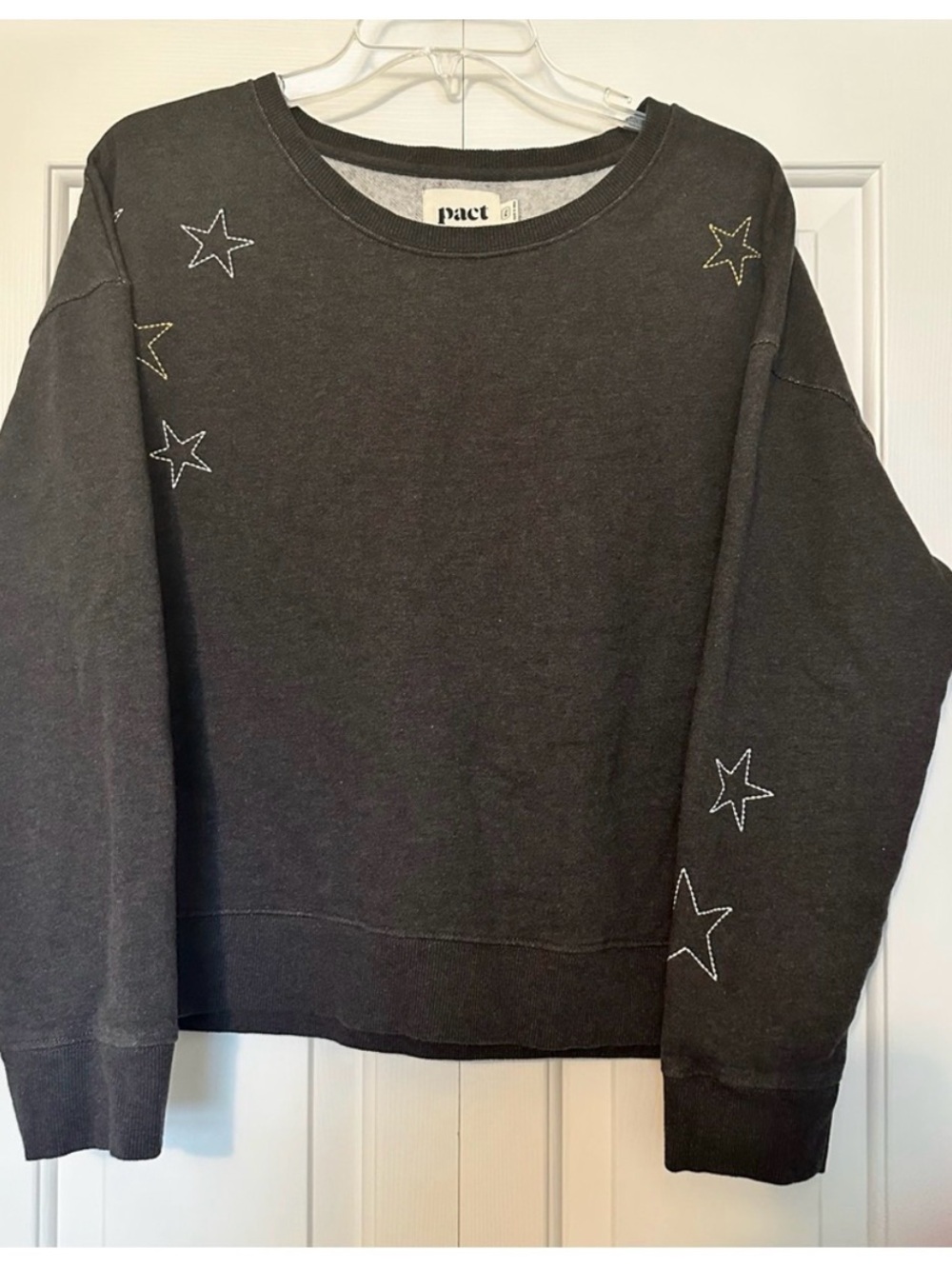 Pact organic cotton Star sweatshirt